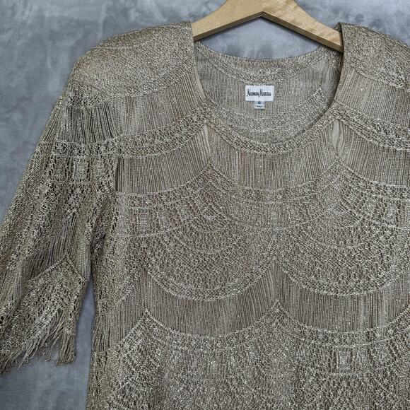 Neiman Marcus Top Womens Small Gold Metallic Fringe Crochet Knit Scallop Hem Vtg - Picture 6 of 11